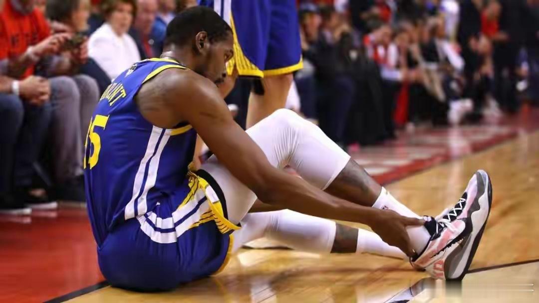 NBA 杜兰特：2019年总决赛没人提醒我带伤打会跟腱断裂，不然我可能不会上……