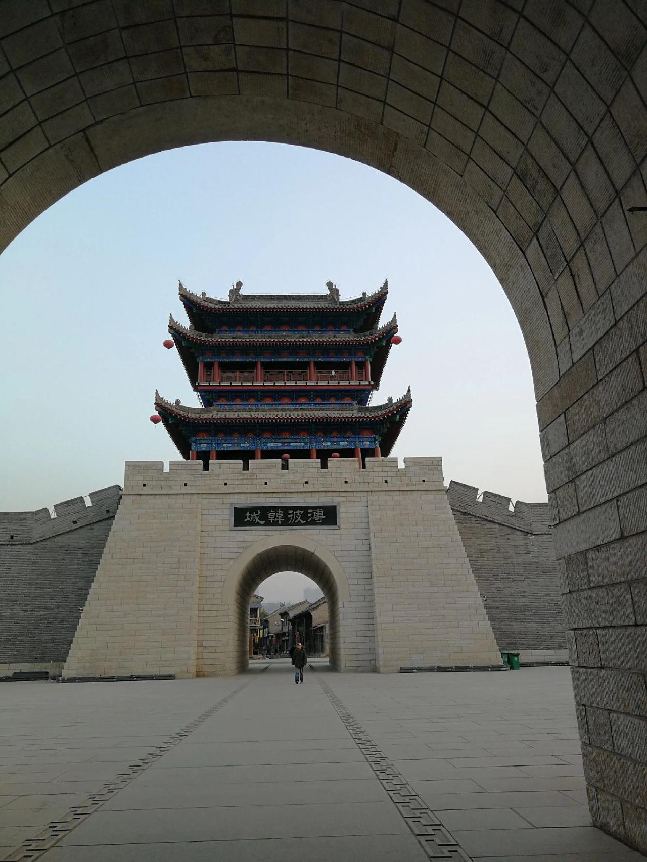 在陕西经商为生计。