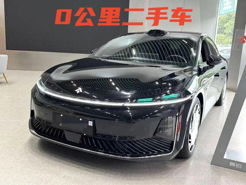 车型:昊铂 2026款 A800 智慧尊贵版
​车况:原版原漆全新车
​售价:1