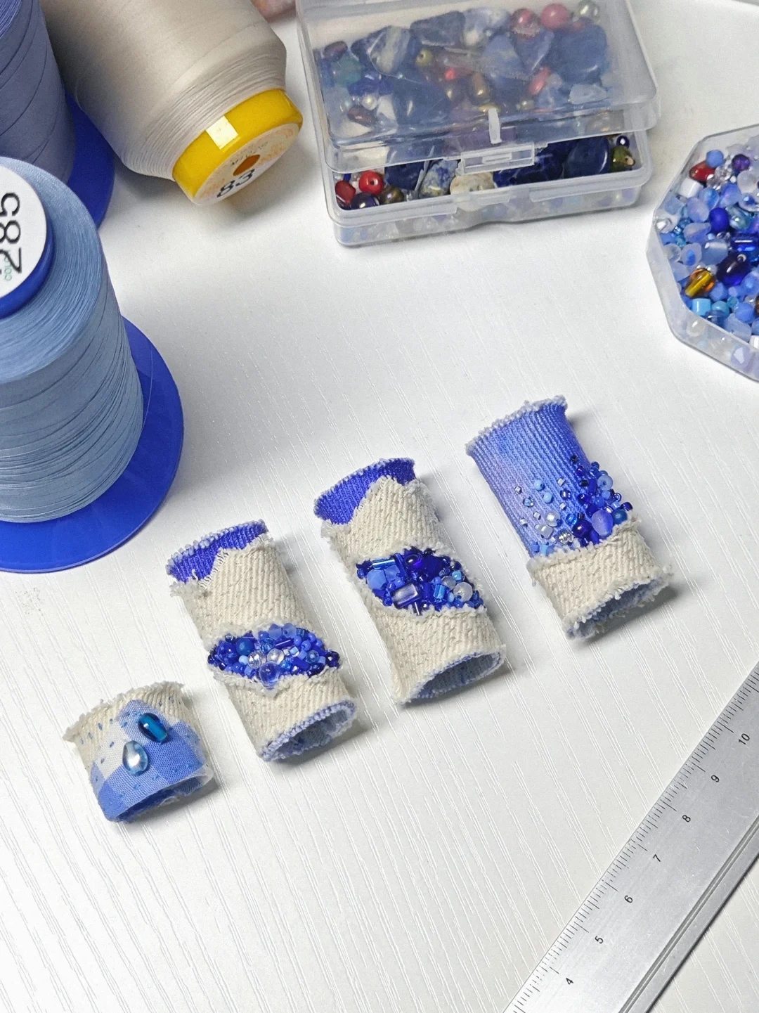 昨晚通宵做的戒指💙