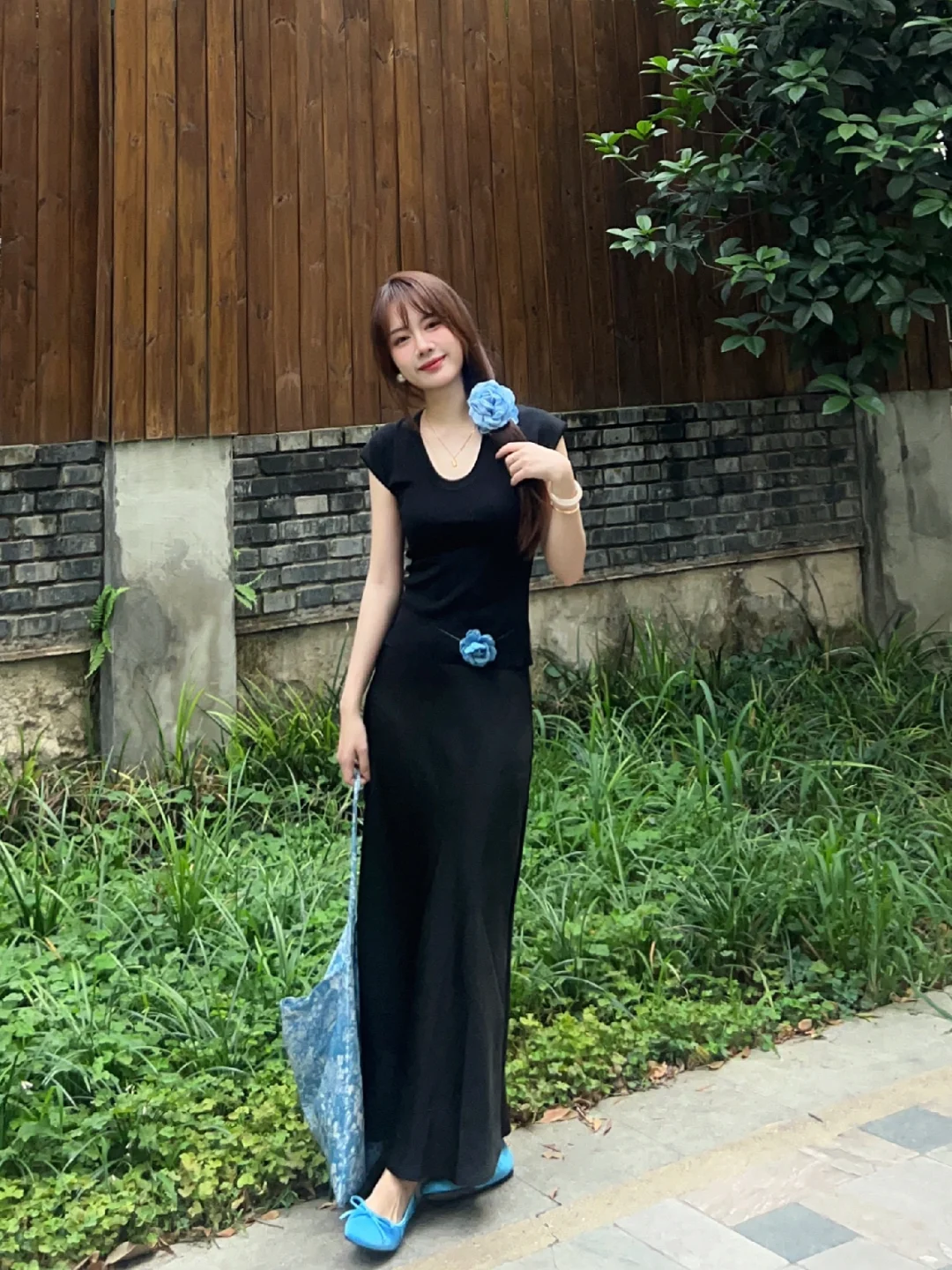 ootd·“纸片人”我悟了！All black也太显瘦了~