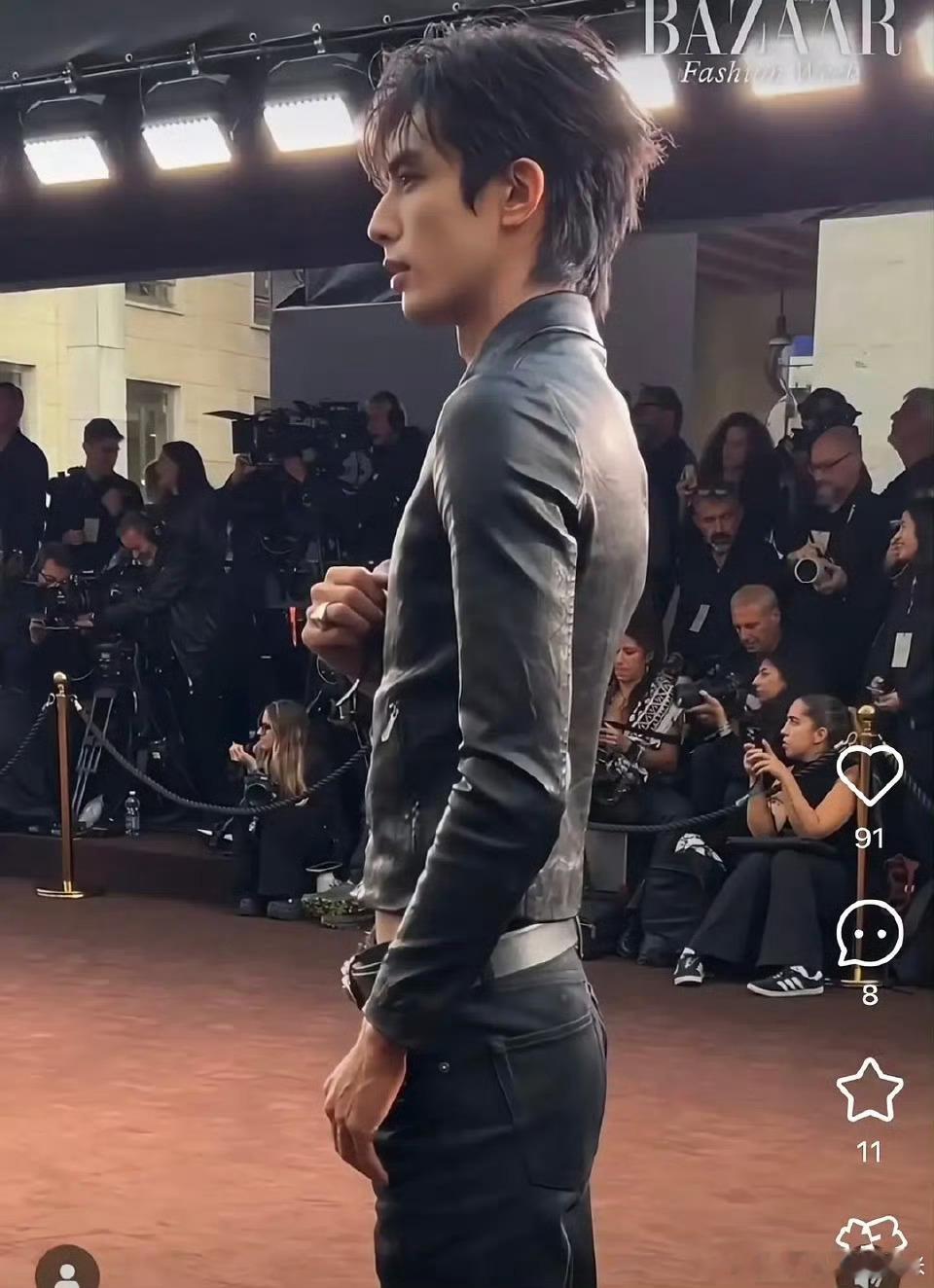 宋威龙这个身材，多少女明星梦寐以求，一点赘肉没有[允悲] ​​​