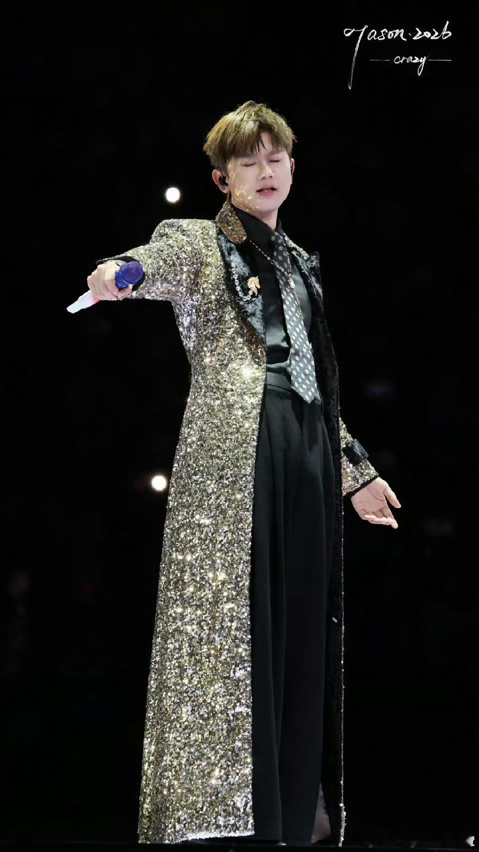 就这样和张杰擦肩而过了擦肩而过的遗憾，会被下一次的圆满填满，就这样和张杰擦肩而过