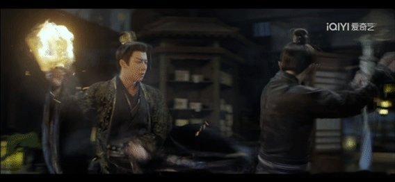 你有这样的腰力拿什么输南珩你大家的时候，这个腹肌的轮廓欺负，咱就是说太当人羡慕极