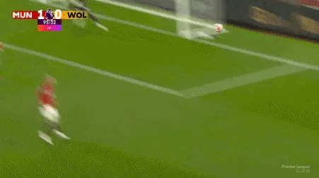 英超曼联1-0狼队开门红，小结有四：

（一）奧纳纳立竿见影，最后阶段点球嫌疑
