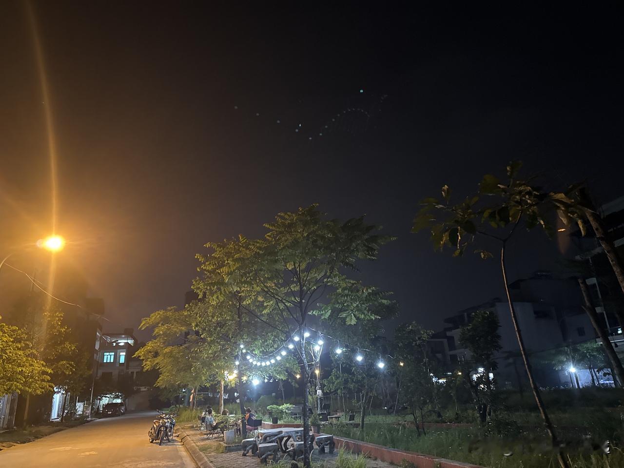 好烦 工资30000不好拿
忙的时候 没有看得见
闲的时候 老板看得见
有人说，
