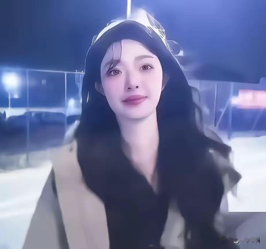 三十岁，一个初中班主任，请了两天病假。班里的孩子还在盘算，等月考完她就回来收拾人