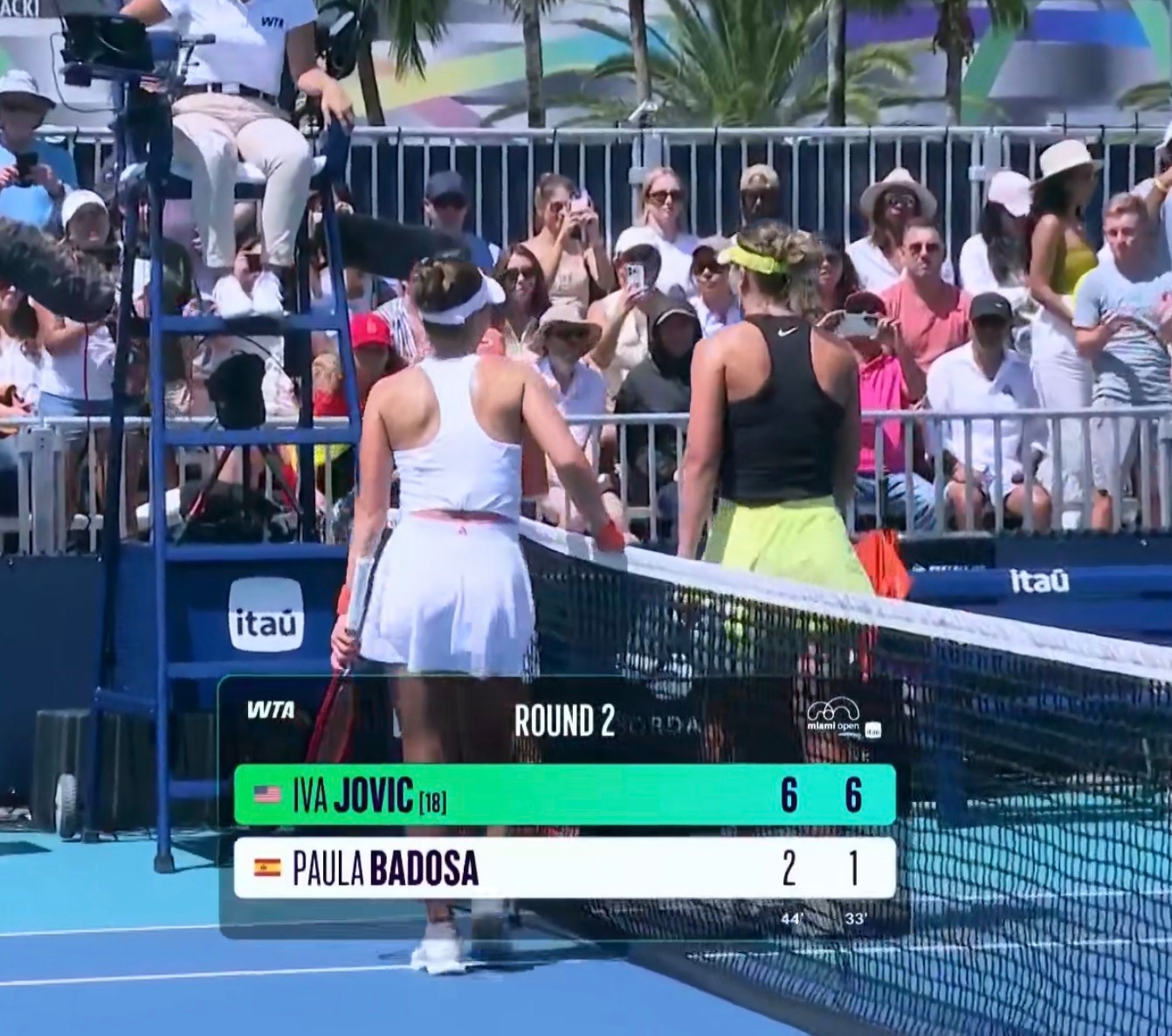 迈阿密1000赛 女单第二轮，约维奇6-2/6-1非常easy地速扫巴多萨。郑钦