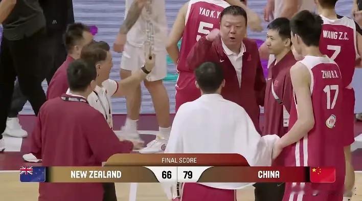 08月22日讯，U18男篮亚洲杯半决赛迎来一场焦点对决，中国青年男篮最终以79‑