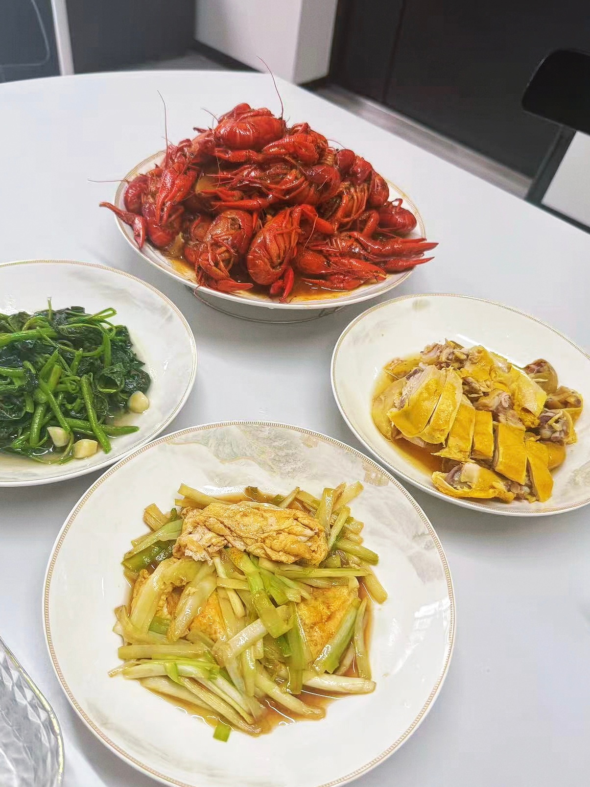 这两天没有新鲜普普真的不知道发啥欢迎来蹭饭吧 