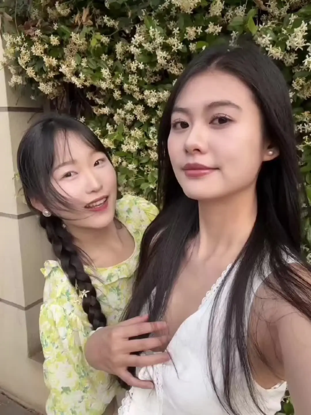 靠近靠近再靠近