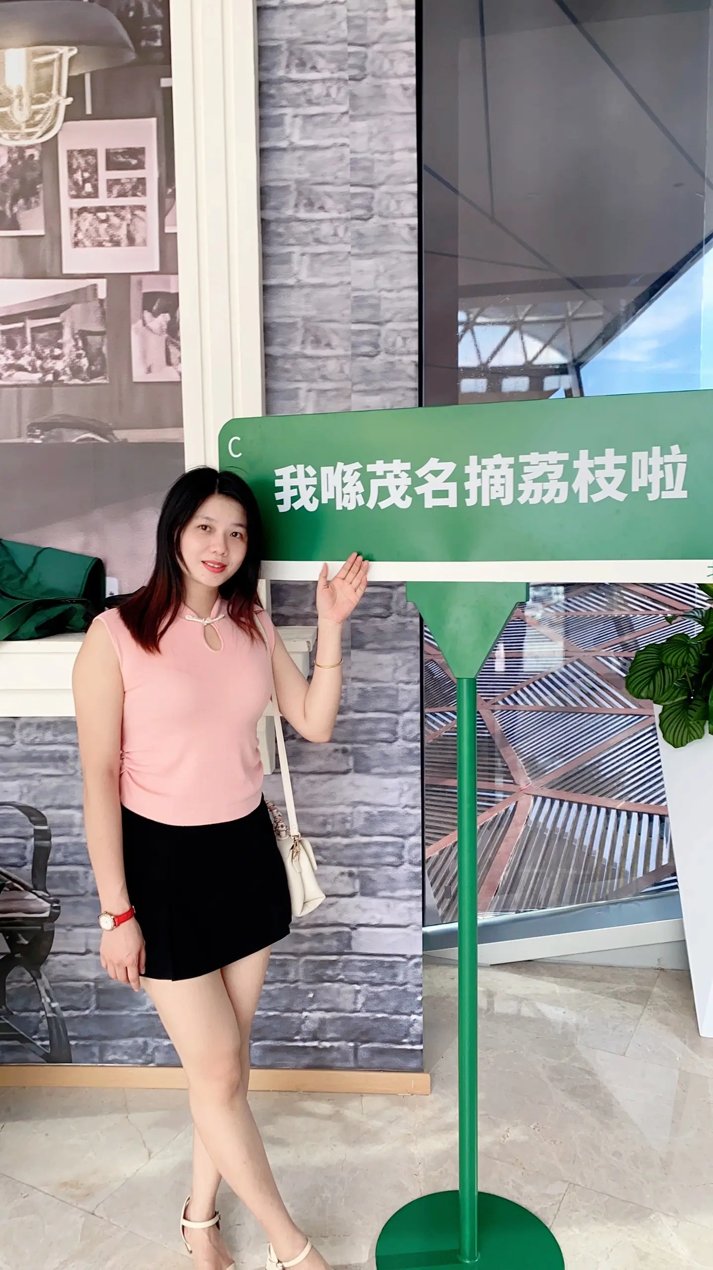 努力赚钱娶个自己喜欢的老公吧，老是喜欢别人的不太好😂😂😂
