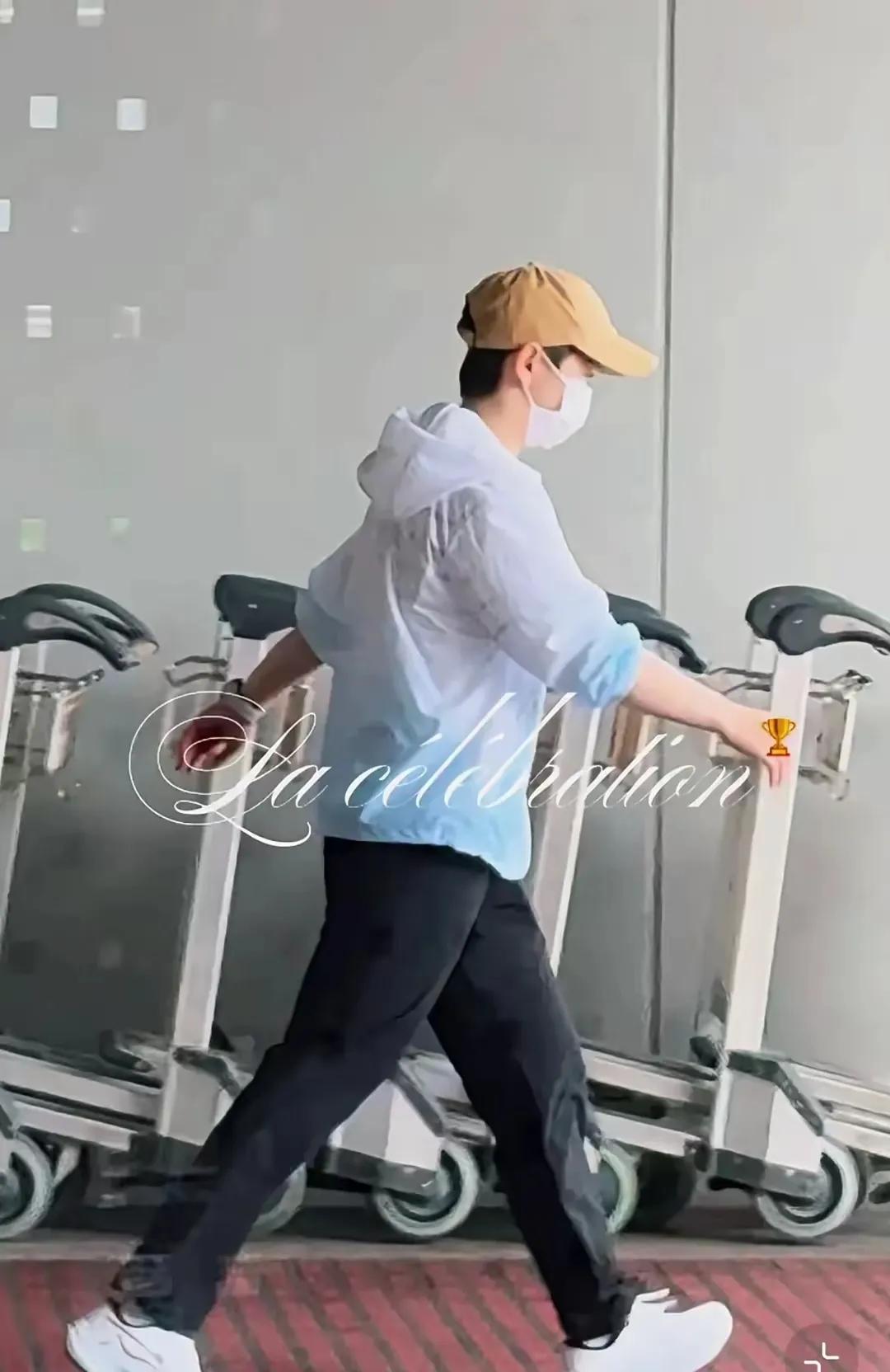 莎莎才是时间管理大师！今天上午看莎莎急匆匆的离开比赛场馆，以为有什么突发事情，原