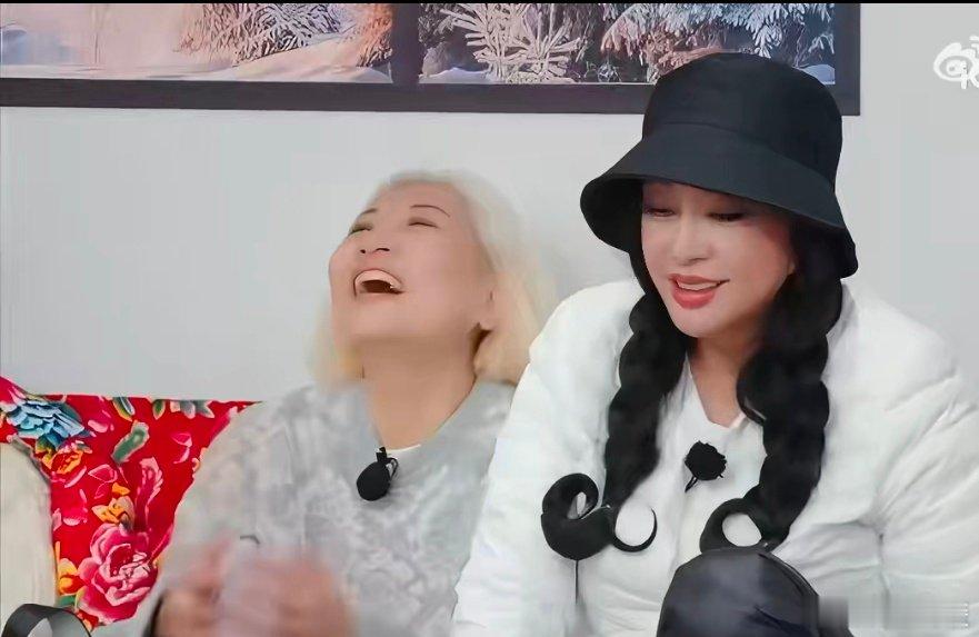 老辈子写信没轻没重的 老辈子写信那股子真诚，可太实在啦！没有花哨包装，字字句句都