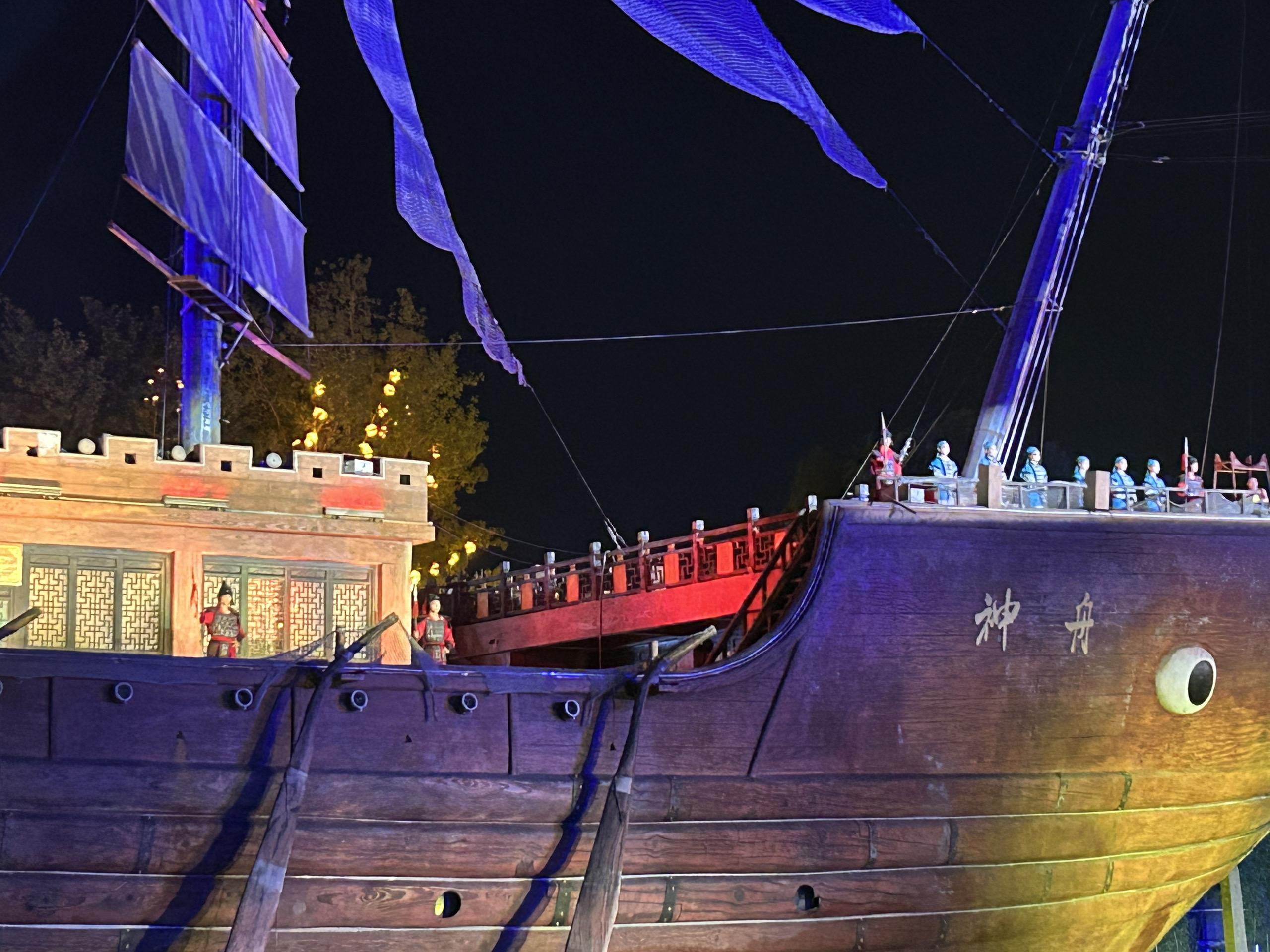 趁天热来偷偷看看。