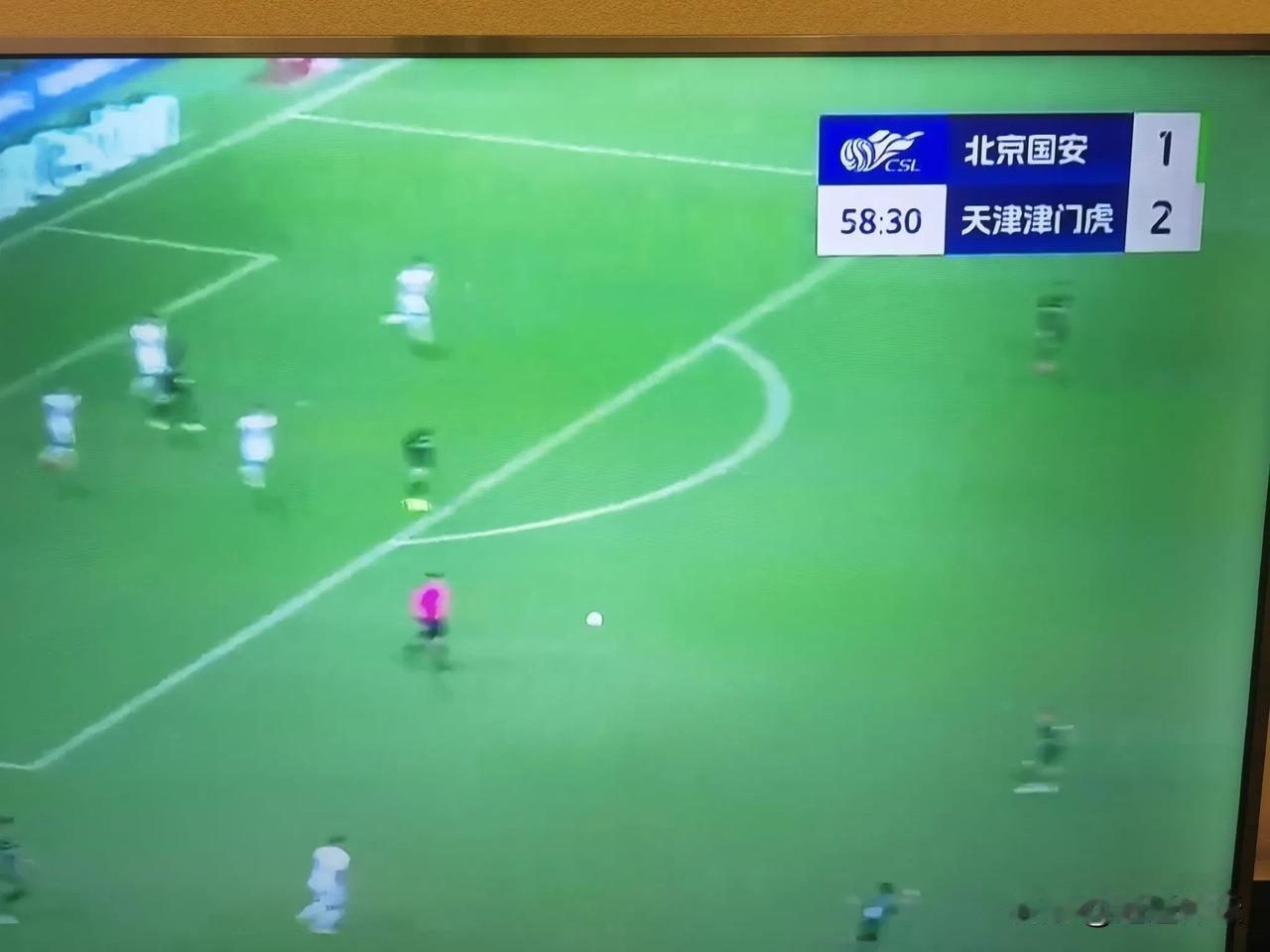 国安队最近有点疲软，主场1：2落后天津津门虎，得势不得分！反观天津津门虎，仅有三