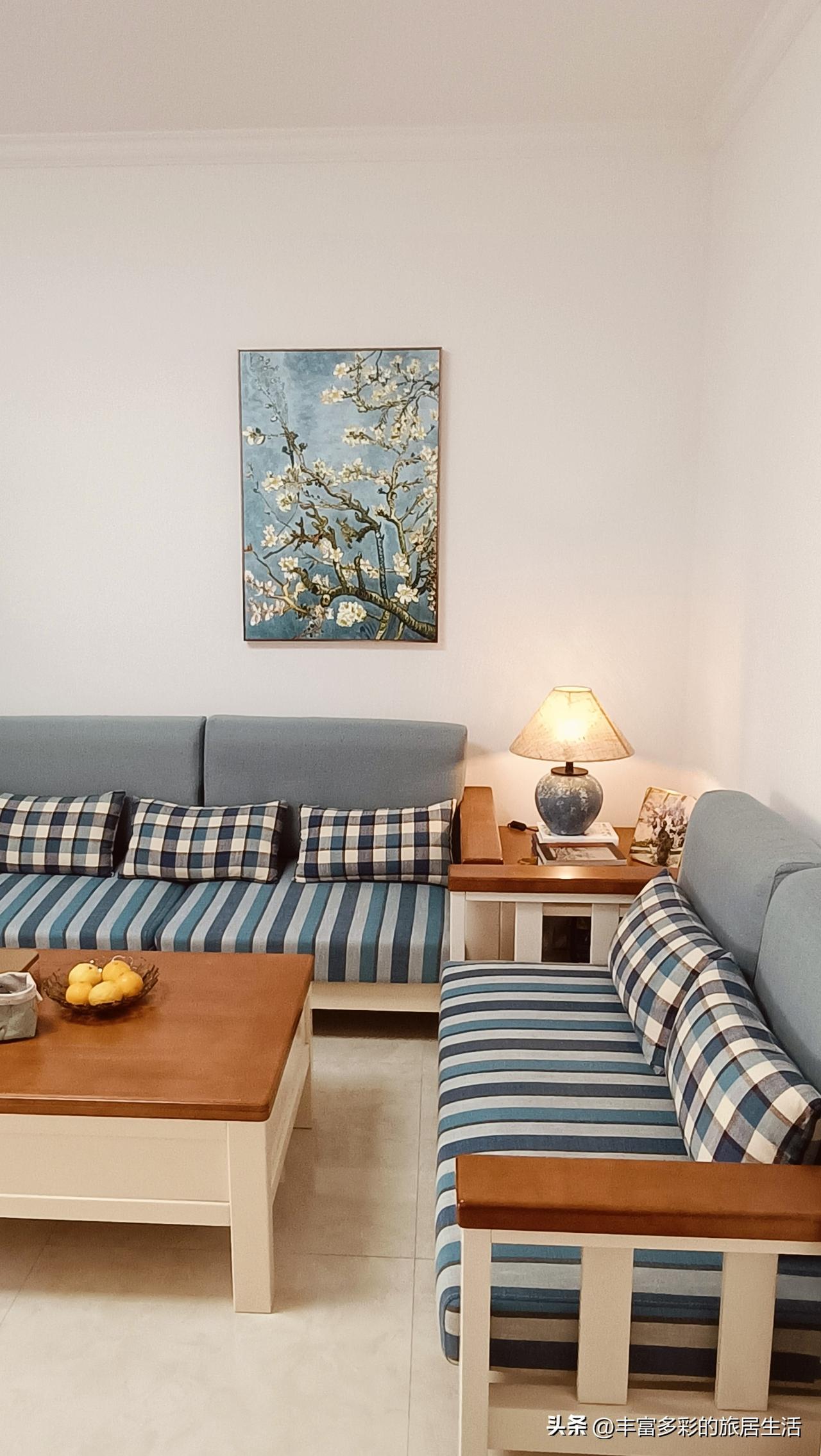 在北海旅居时，眼见这里的房价普遍跌得如同白菜价，我忍不住买了一套二手房。
这套房