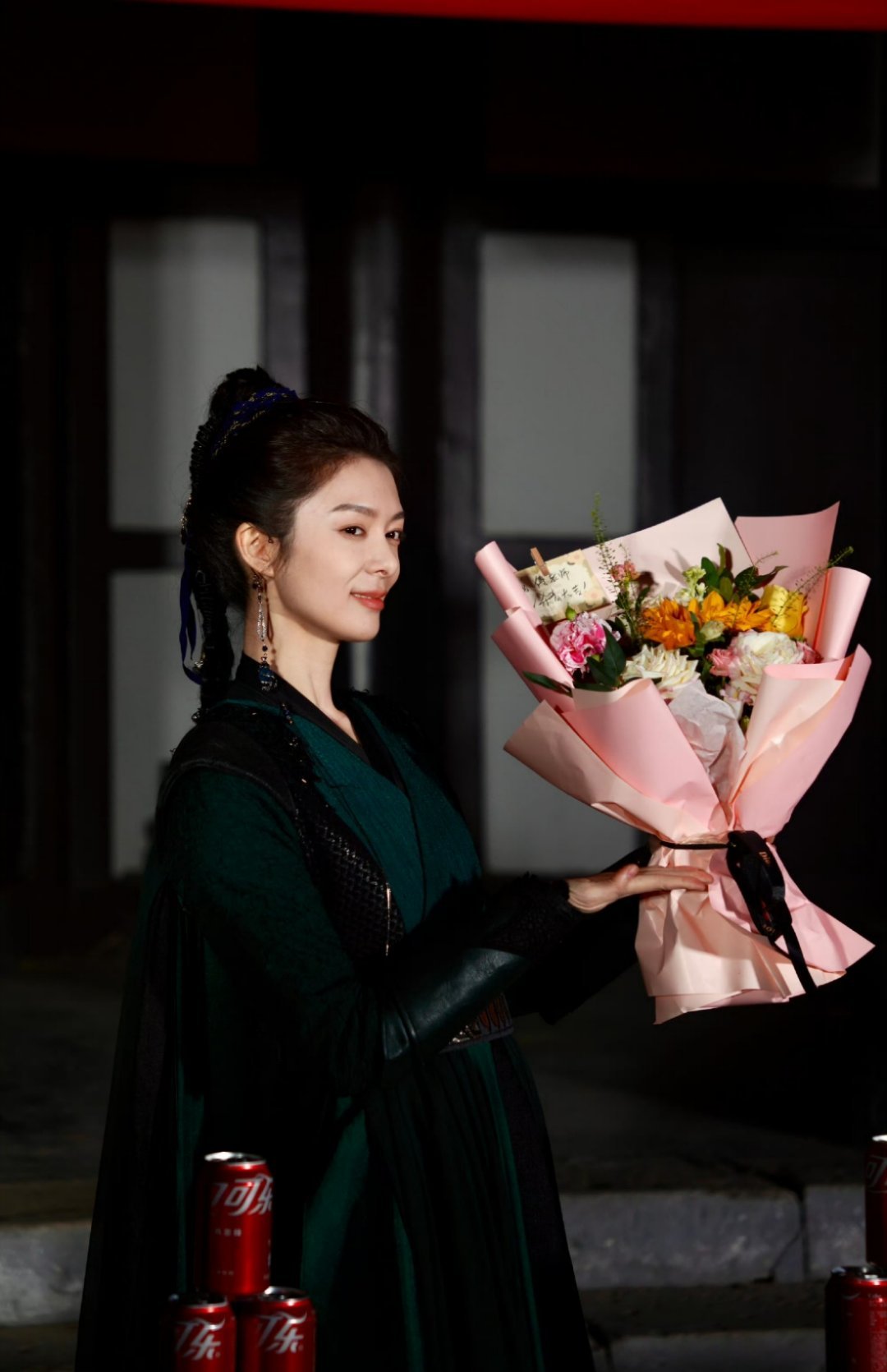 演员傅菁，杀青大吉！期待无疚打戏诶哈哈哈哈 期待与庄无疚早日见面 