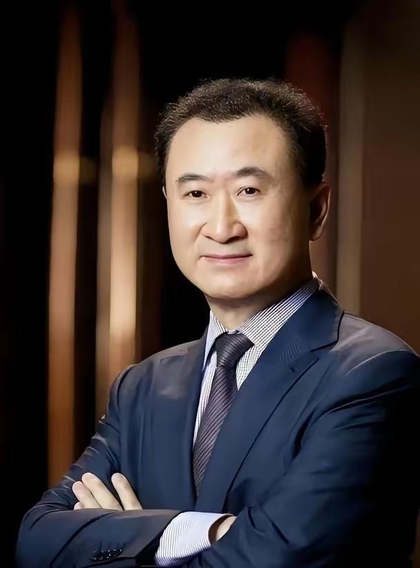 果然瘦死的骆驼比马大，王健林就是个例子，万达身上背了上千个小目标，结果他居然单单