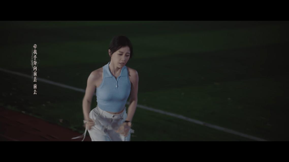 林晚星找答案的方式是感同身受虞书欣林晚星真空女孩 林晚星从来不说空泛大道理，自己