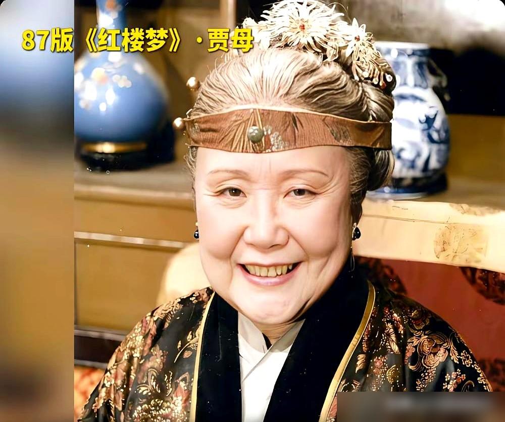 26岁的周迅，差点没演成小太平。李少红最初根本没把她放进女主名单。是造型师叶锦添