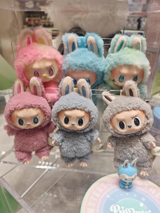谁还没有拉布布！