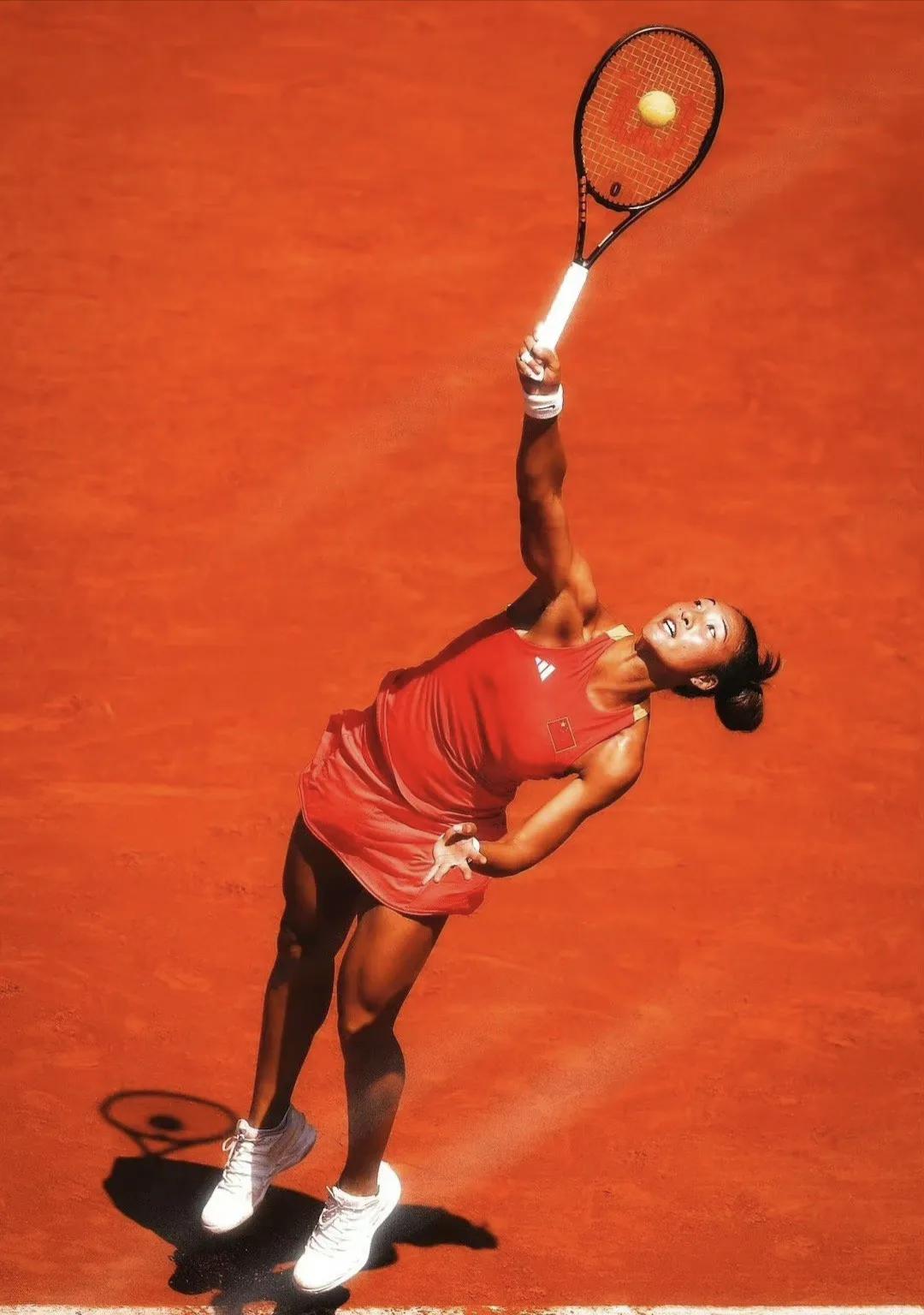 在郑钦文拿到奥运金牌之前，中国最火的女子运动员是全红婵、孙颖莎、张雨霏和谷爱凌，