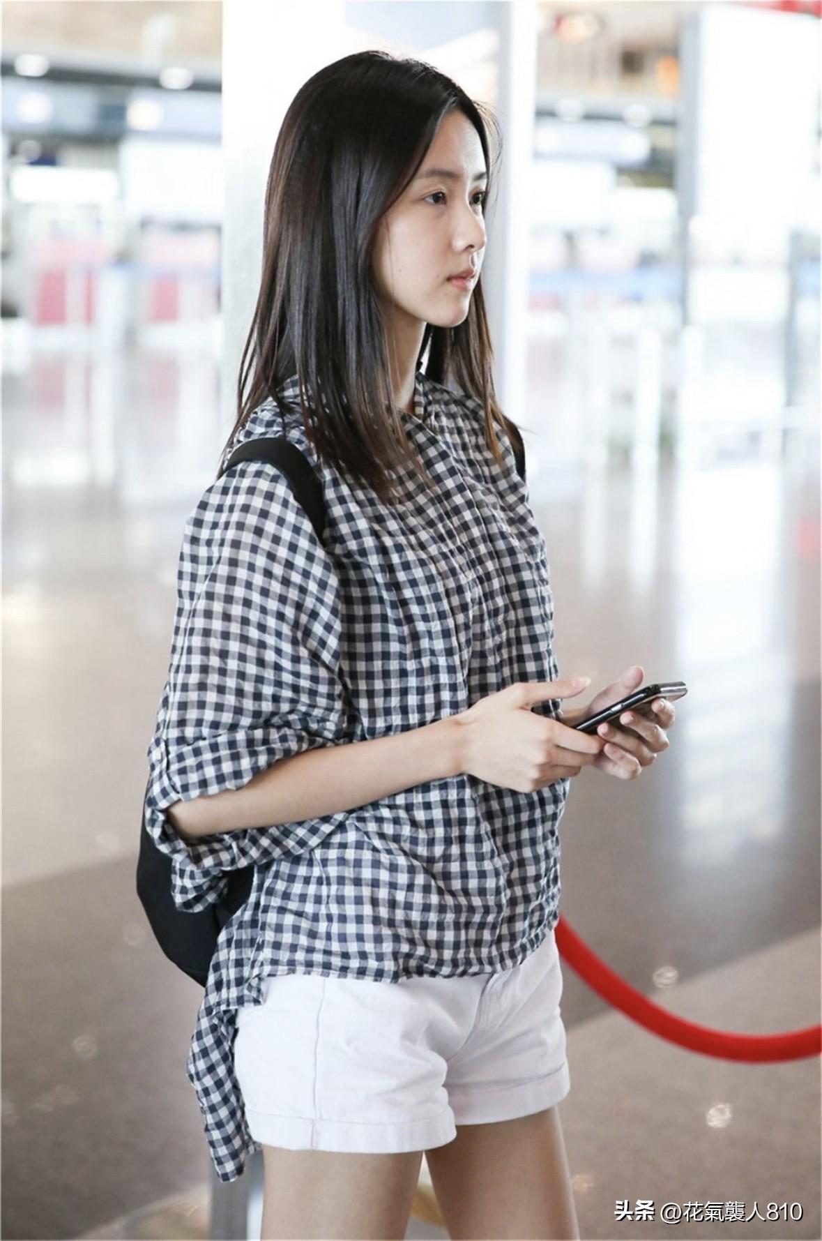 哪张女神穿搭图你存了很久
陈都灵