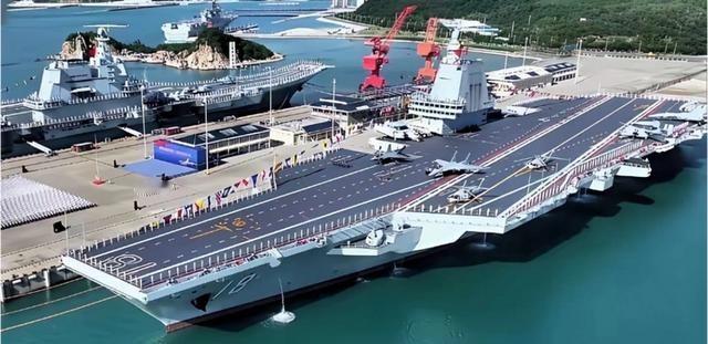 天大好消息！航母要量产！央视旗下“玉渊谭天”于2025年11月福建舰入列后明确称
