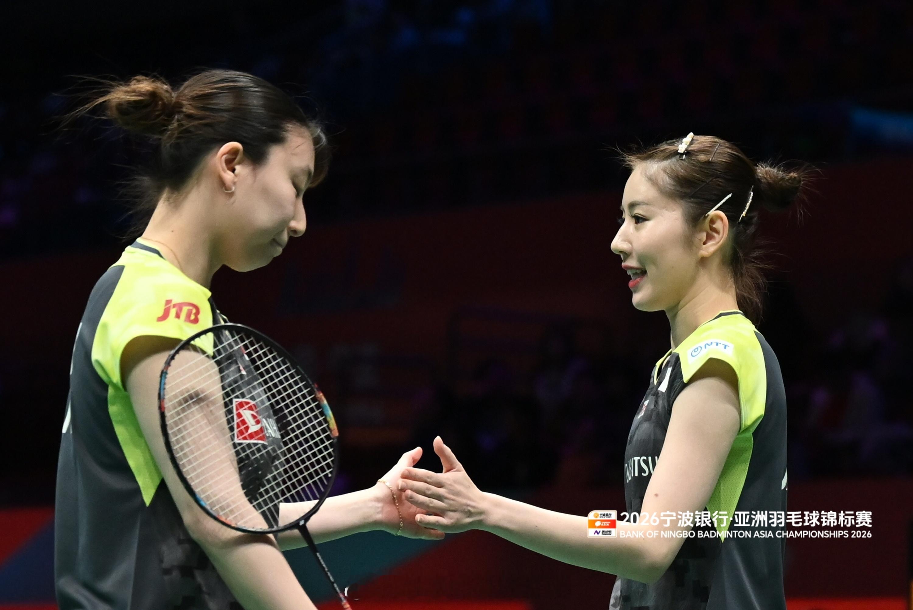 志田千阳：没有人乐意接受输球，会尽力去调整 Q：如何评价今天的比赛？五十岚有纱：