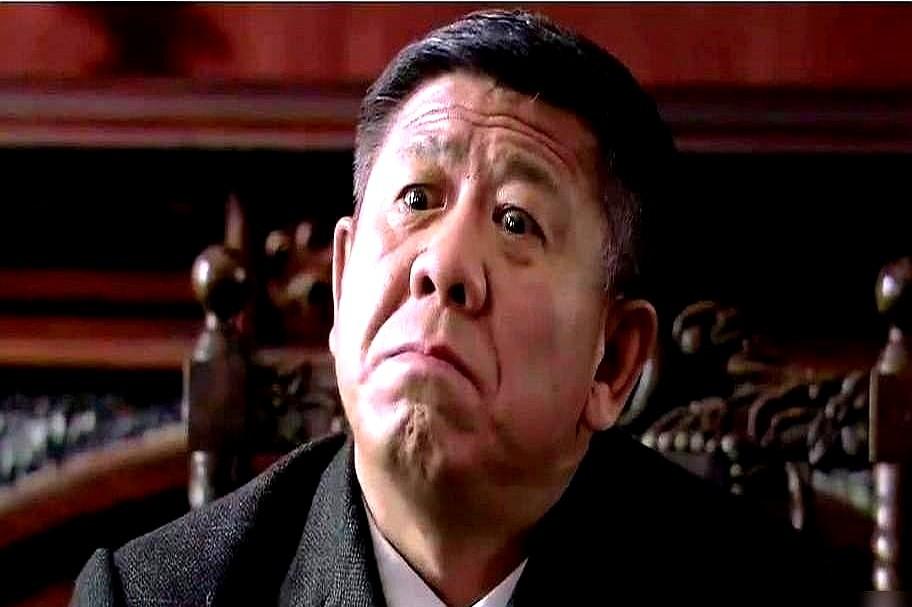 真正的好演员，连试戏都不用。

拍《悬崖》时，导演刘进直接拍板，让程煜演反派高彬