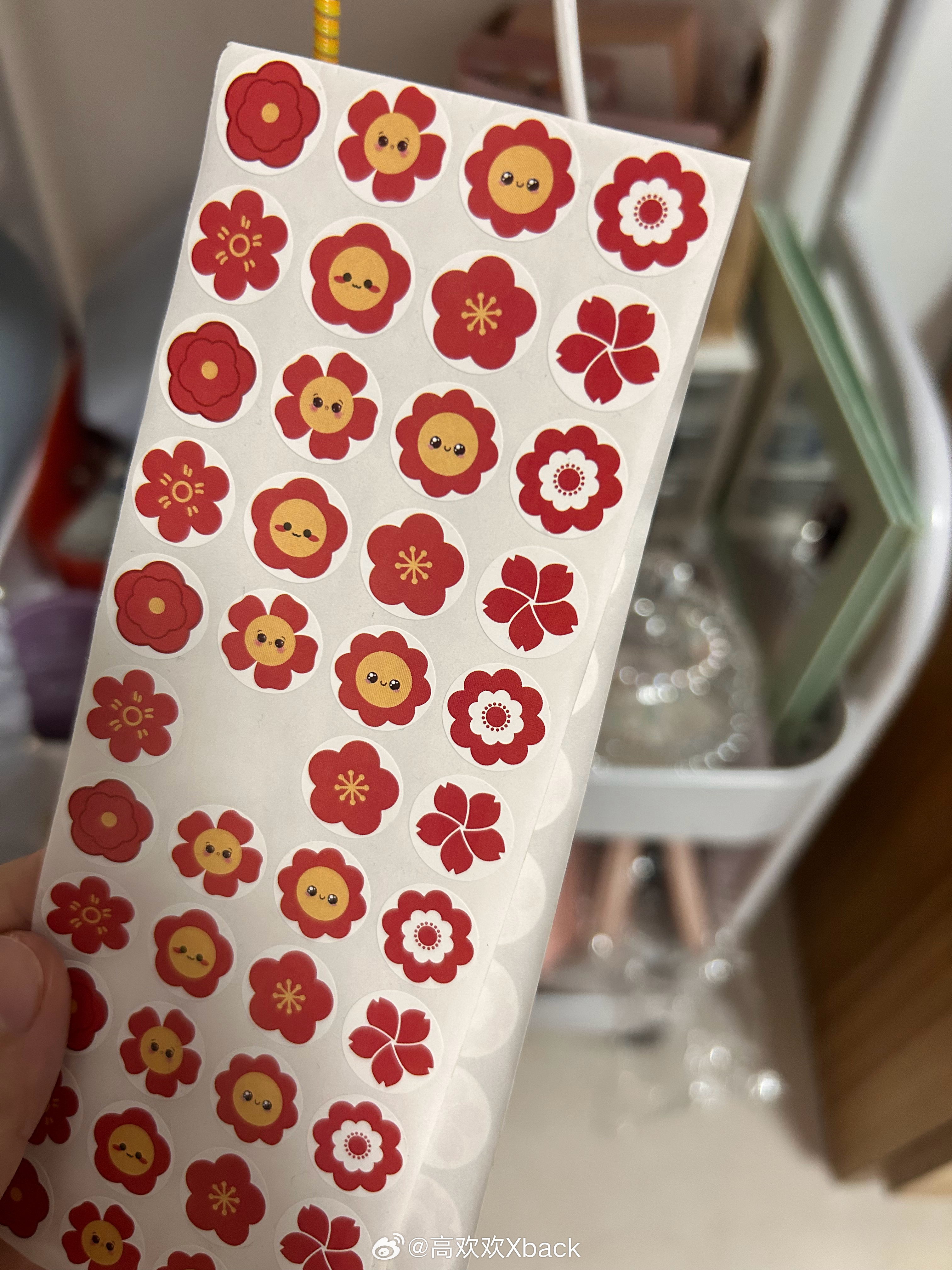 这样的贴纸我有一打 