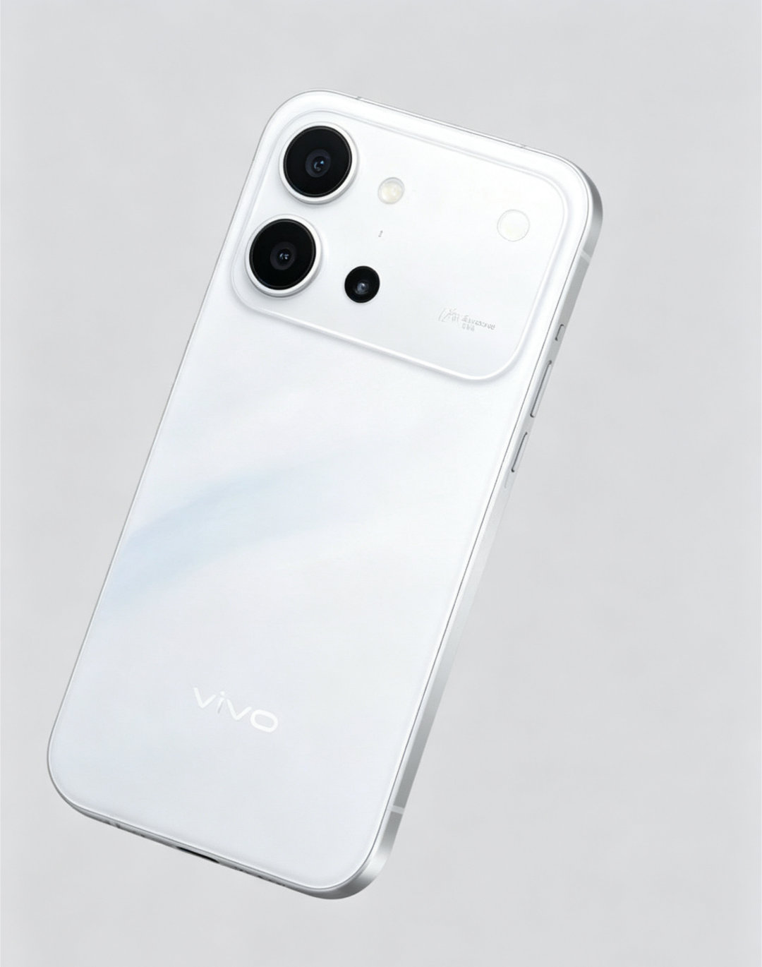 vivos60后置横向矩阵镜头模组，辨识度很高vivo s60