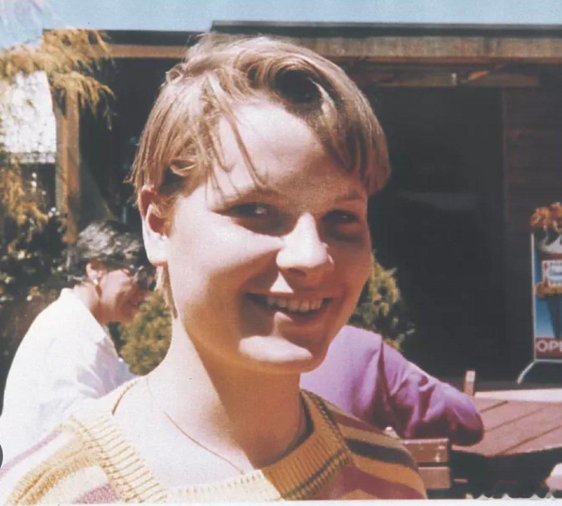 挪威王室 🇳🇴挪威王室向挪威广播公司证实，王储妃梅特-玛丽特通过一位共同的朋