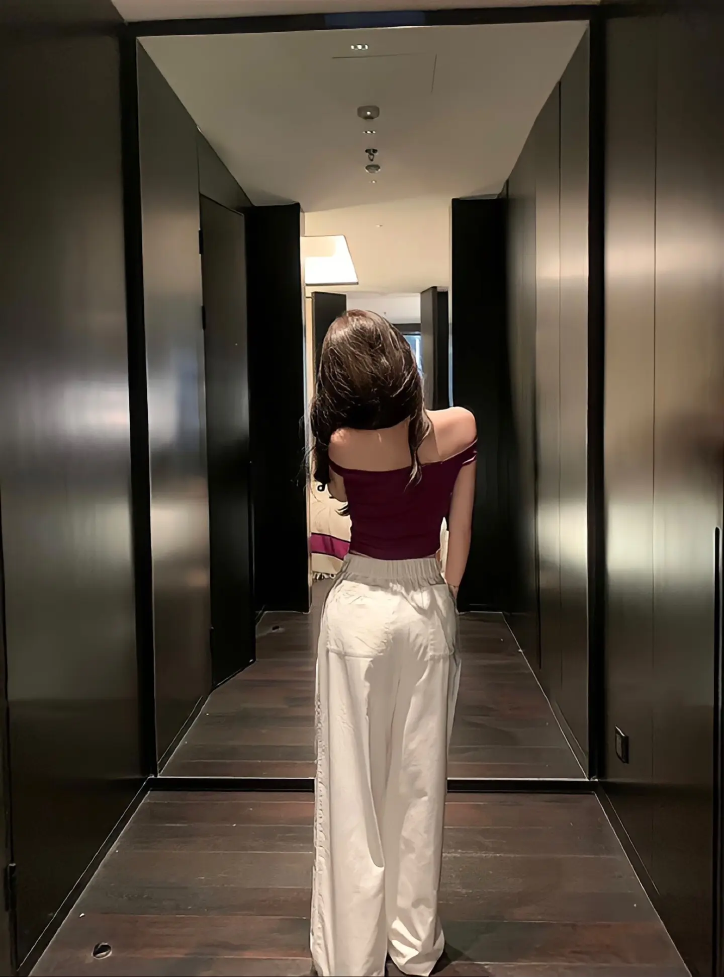 我们老实人什么都不偷 只会在夜里偷偷难过