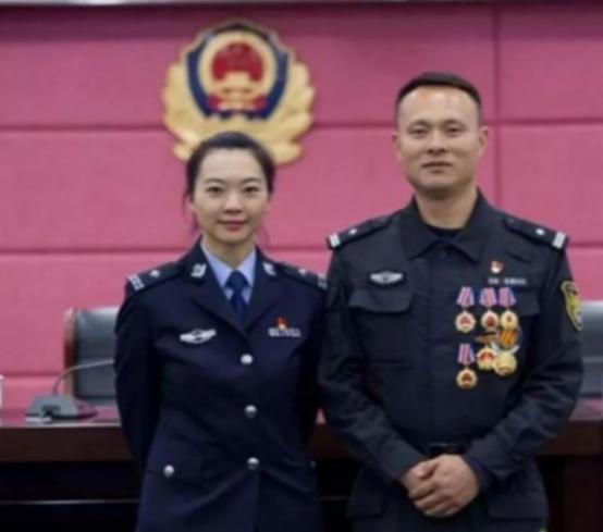 2012年，云南特警邹路遥在执行任务时失联，后被判死亡。86天后，妻子石琛收到境