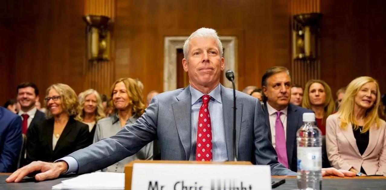 当地时间1月7日，美国能源部长克里斯·赖特宣称将“无限期”控制委内瑞拉石油销售，