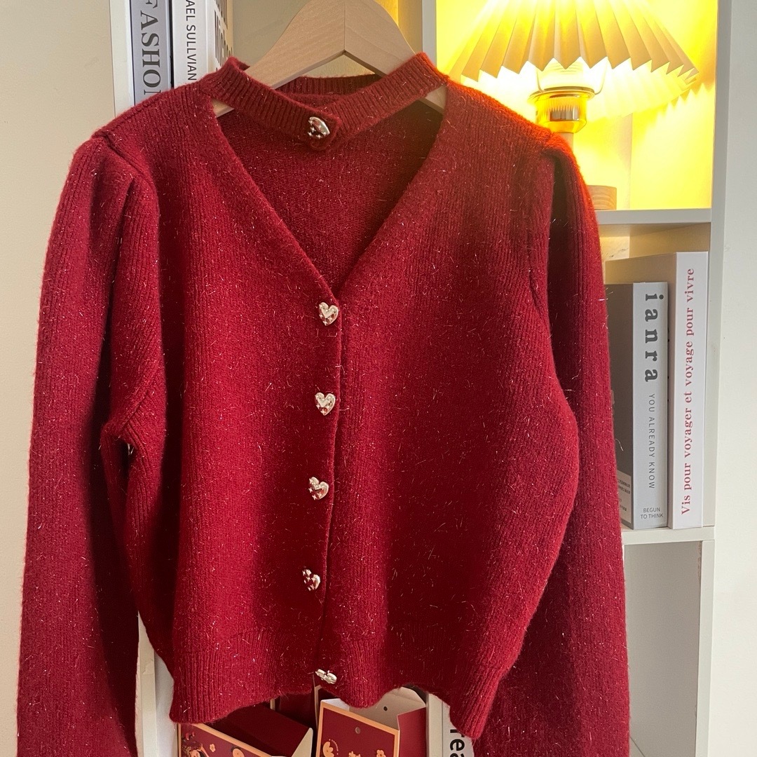 原图奉送，细节预览超美哒一件红色上衣，25号提前双十一福利哦🧧。价格按双十一上