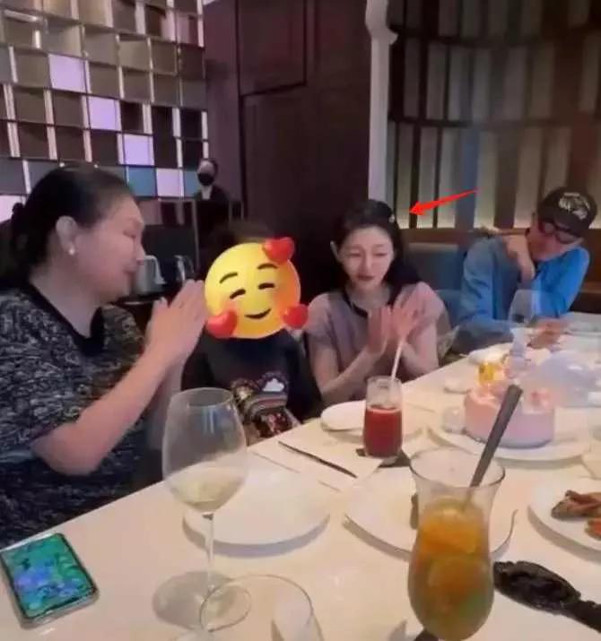 家人们，大S去世后，关于她珠宝去向的传闻就没停过，最近可算有新进展！一开始说她的
