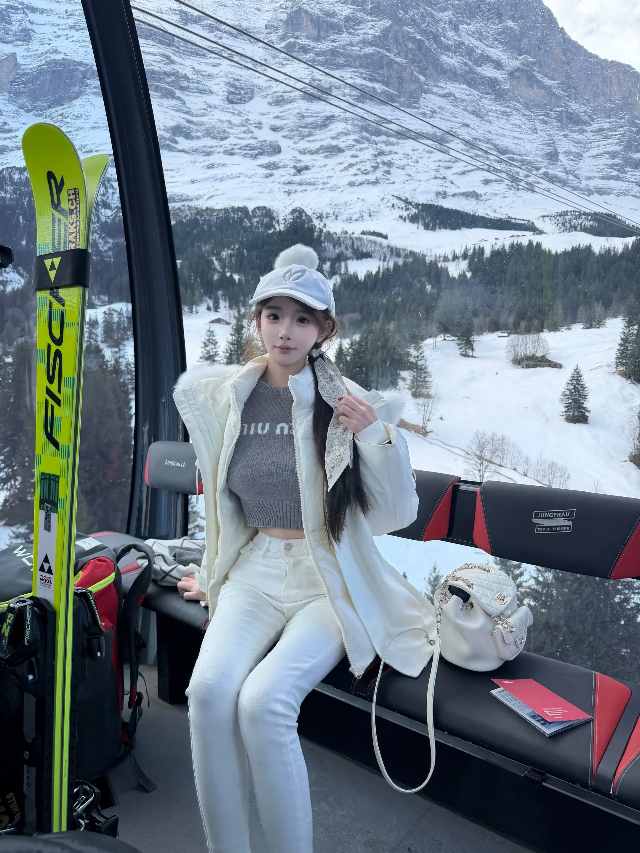 还好这个世界到处是充电站