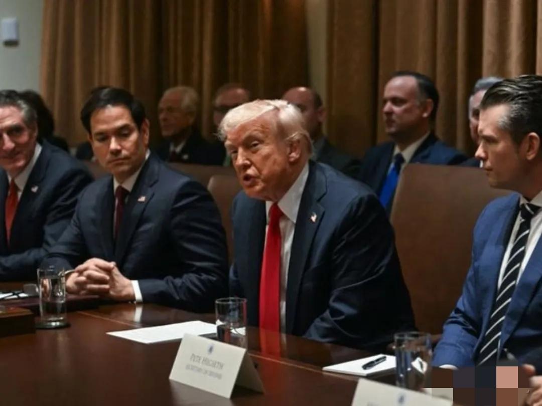 刚刚，特朗普要求伊朗伊斯兰革命卫队放下武器，称他们将受到公平对待并享有完全豁免权