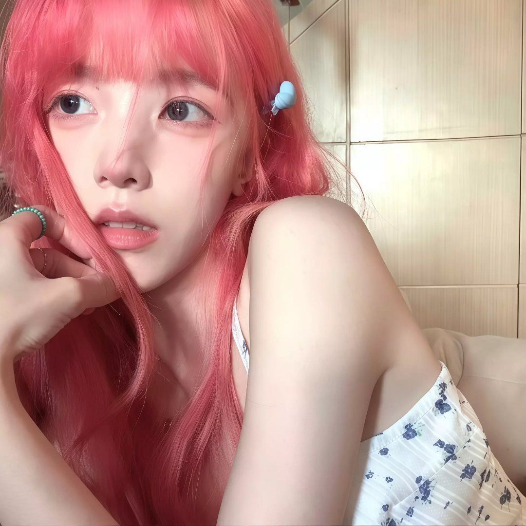 𝙒𝙚𝘾𝙝𝙖𝙩 | 氛围感头像 | ins头像 | 女头 | 高清头像