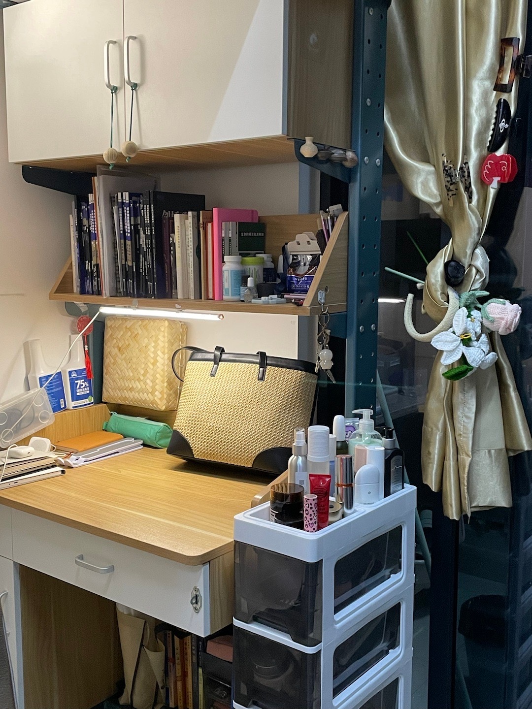 我真的好喜欢整理，整完之后整个人神清气爽，做事效率都高了！整理，当之无愧的J人的