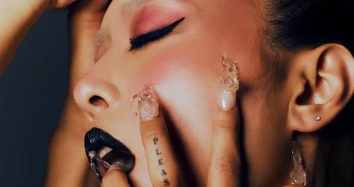 新专辑同名主打歌《Pleasure》封面揭晓，蔡依林邀你共赴奇遇之旅