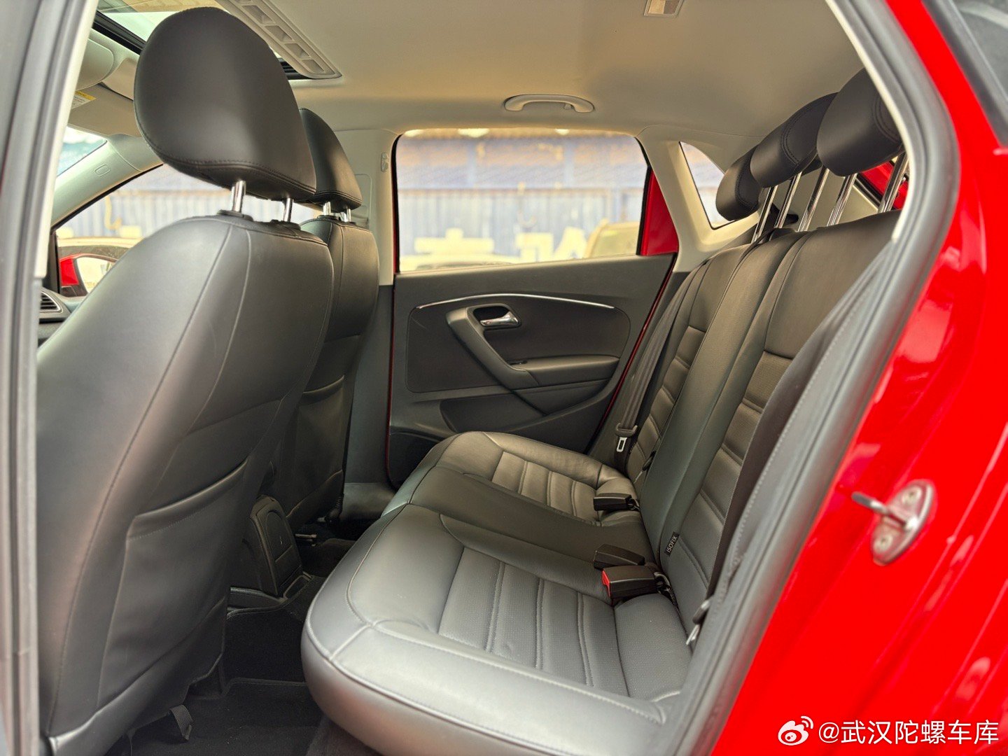 福利 2015年大众Polo 1.6自动豪华实表6万多公里 家人过户一次原版精品