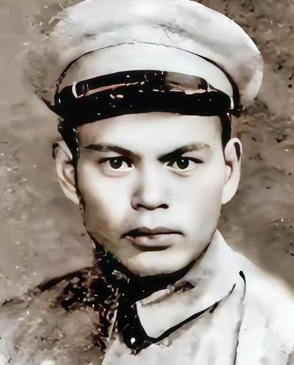 1950 年新疆，108 位解放军被上千叛匪困在孤城 40 天，弹尽粮绝之时，匪