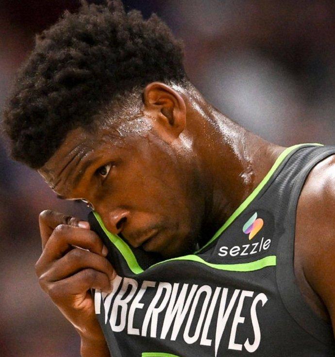 森林狼没戏了，G2华子出战成疑！

从阵容上，首轮的所有对局里，只有森林狼和掘金