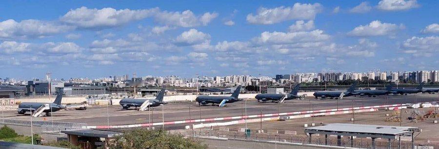 经过一夜之间更多飞机的抵达，目前美国空军共有约 14 架空中加油机前沿部署到以色