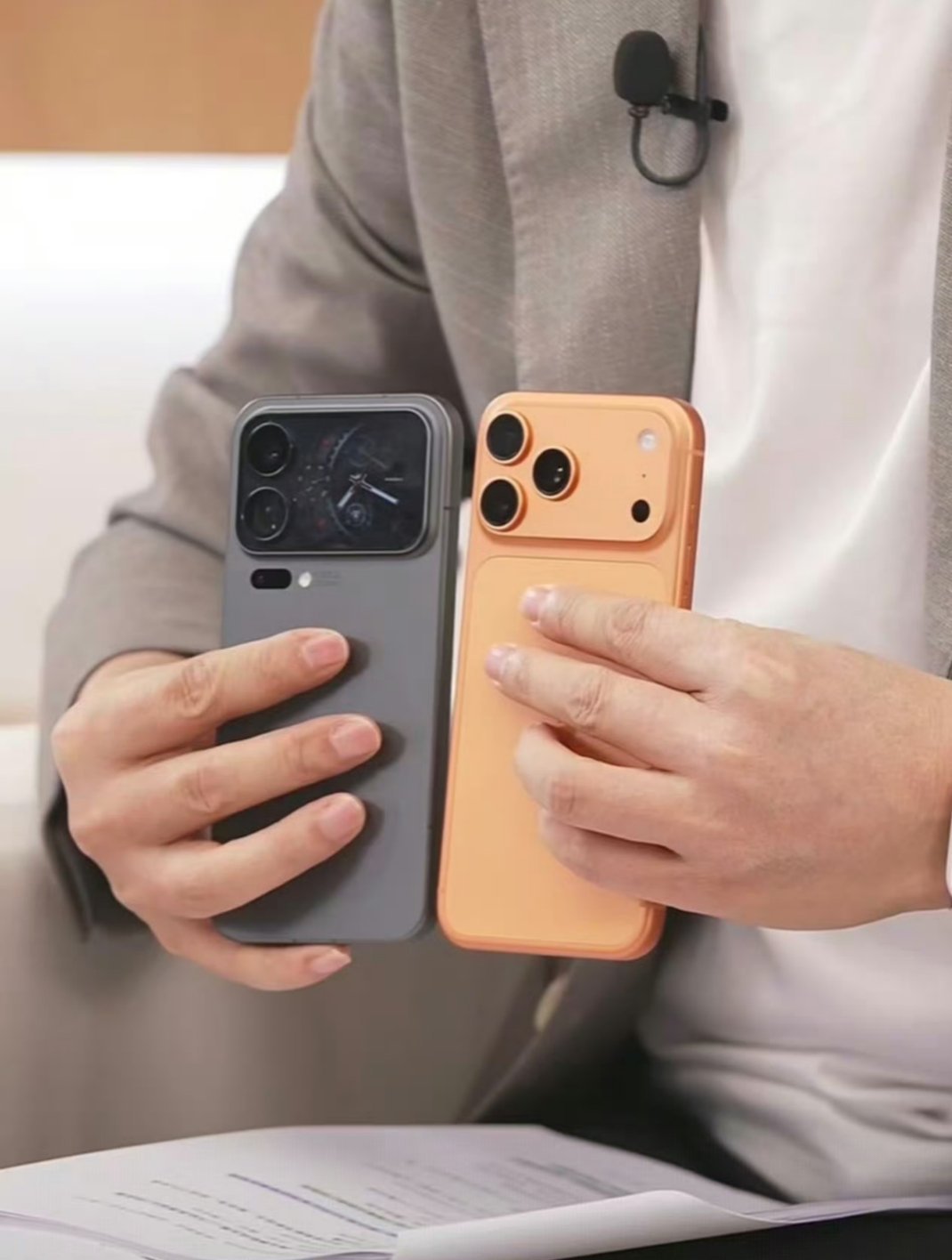 卢伟冰对比小米17iPhone17刚刚看到卢总直播把小米17 Pro系列拿出来和