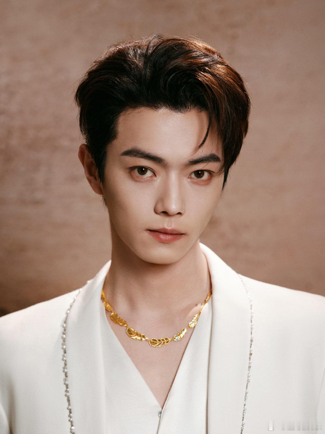 内娱出真人版猫和老鼠了方圆八百米定档 看到《方圆八百米》的预告，我直接被吸引住了